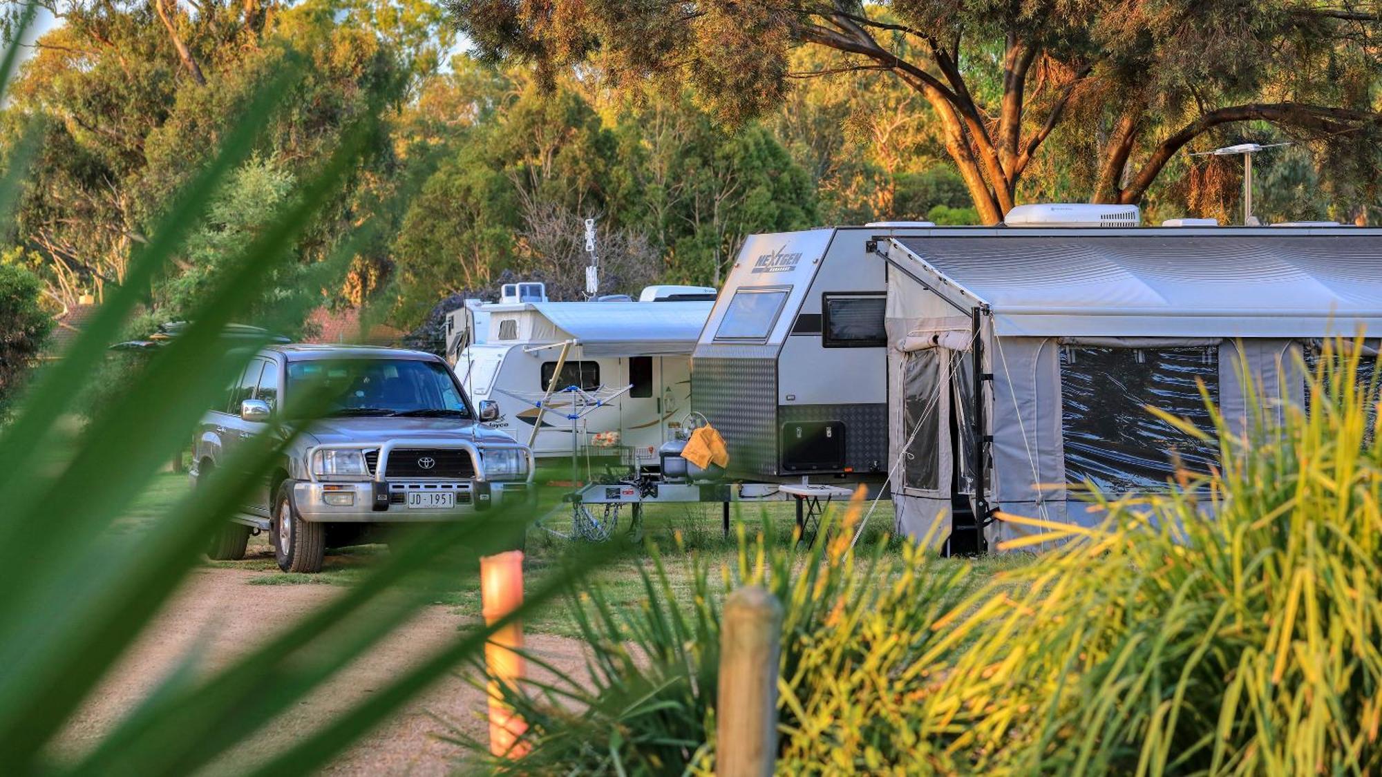 Yarrawonga Riverlands Tourist Park חדר תמונה